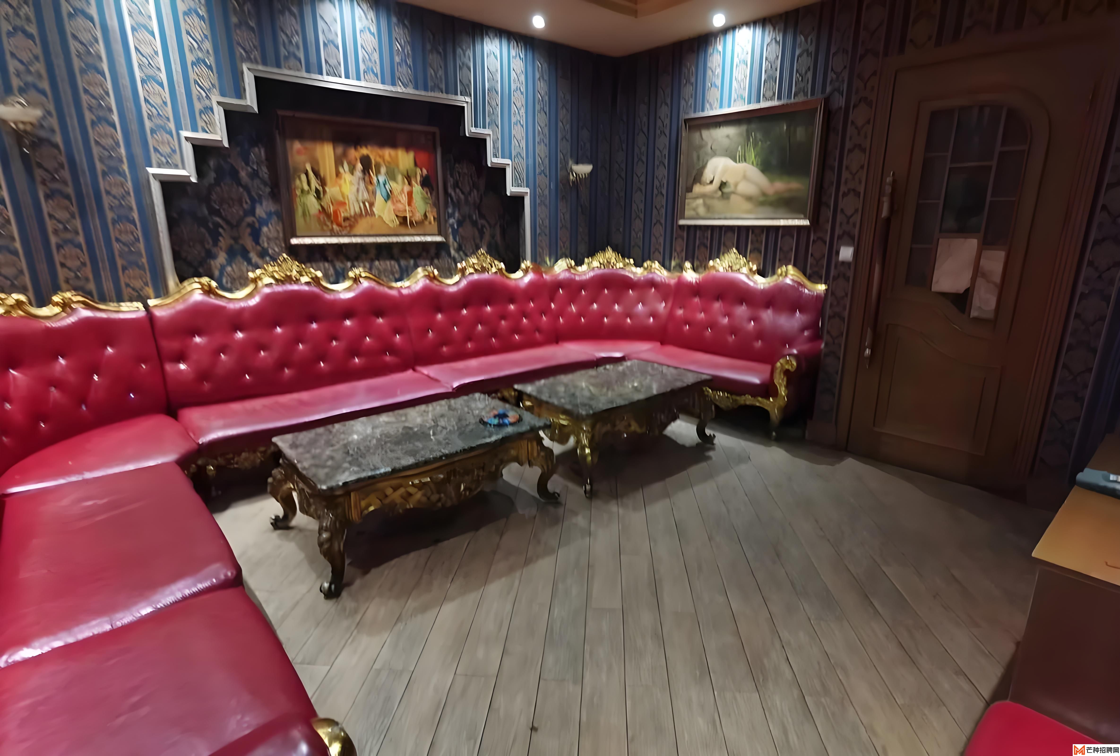 探索广州番禺区洛溪食街的人气火爆音乐餐吧