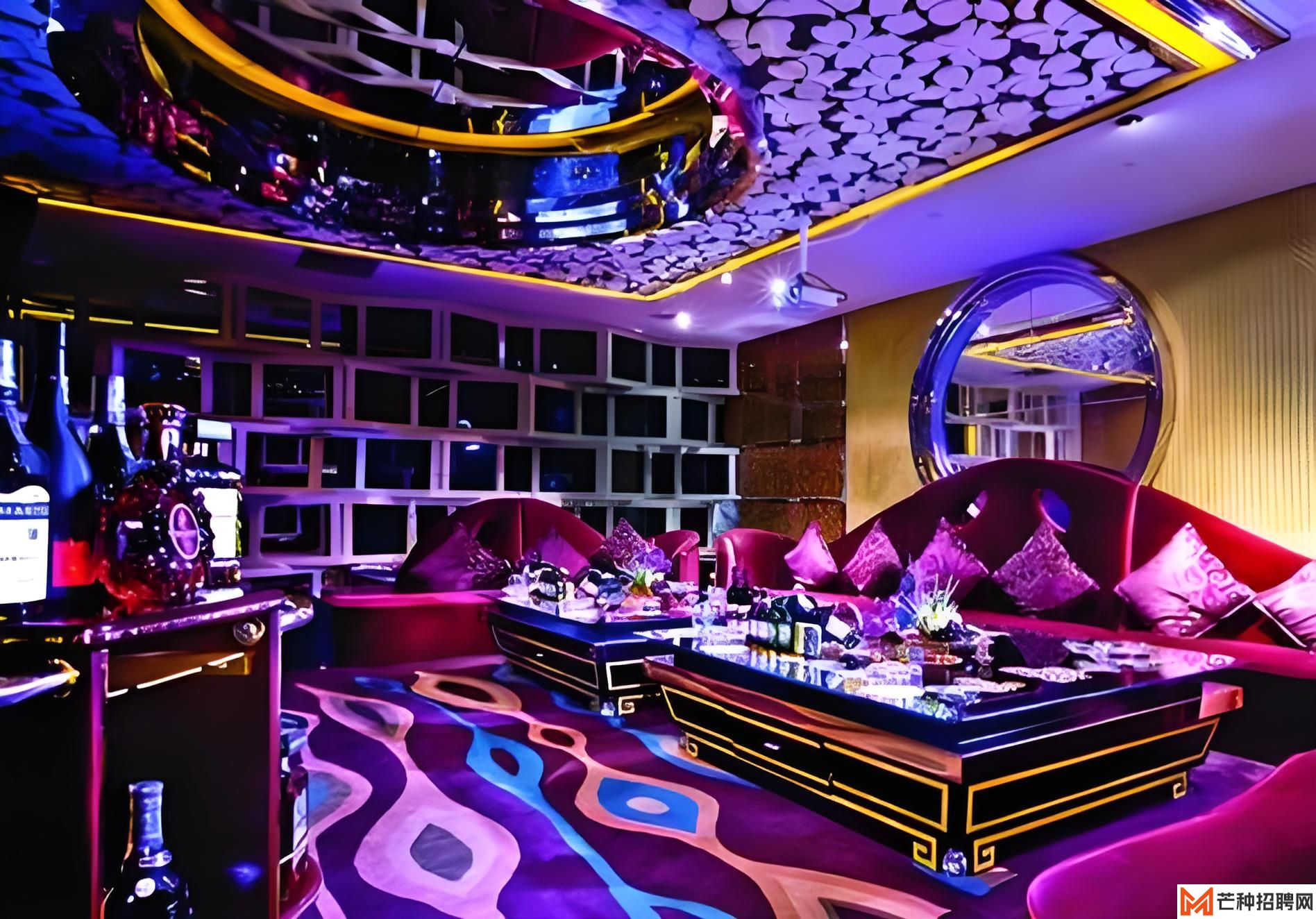 广州夜店女VIP客服专员火热招聘中！快来加入我们的精彩夜生活团队吧！